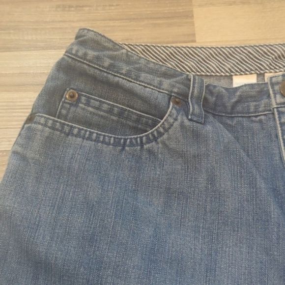 Talbots Blue Jean Shorts Women's Size 4 100% Cotton Great Condition - Picture 2 of 7